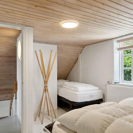 Old Local House From 1904 With Natural Garden Prázdninový dům *