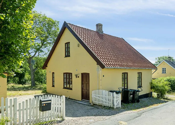 Old Local House From 1904 With Natural Garden 度假居 Tranekær
