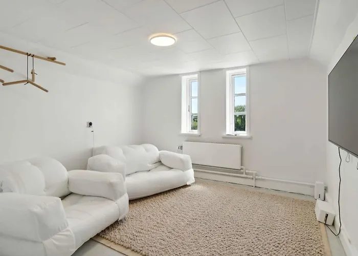 Old Local House From 1904 With Natural Garden *