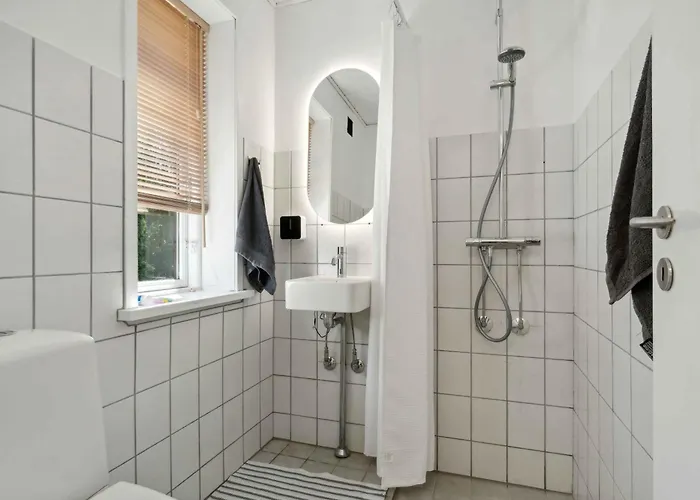 Old Local House From 1904 With Natural Garden * Tranekær